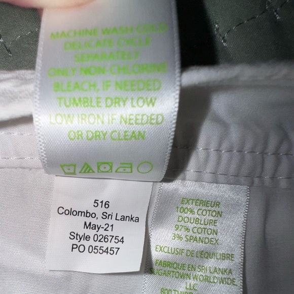 Lilly Pulitzer white scalloped hem textured skort. Size 4. VGUC - Picture 4 of 9